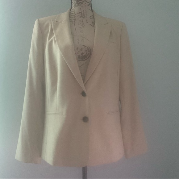 Donna Karan New York sculpture suit jacket - Picture 12 of 16